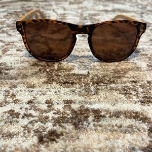 Men’s sunglasses
